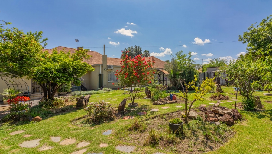 4 Bedroom Property for Sale in Wilgenhof Free State